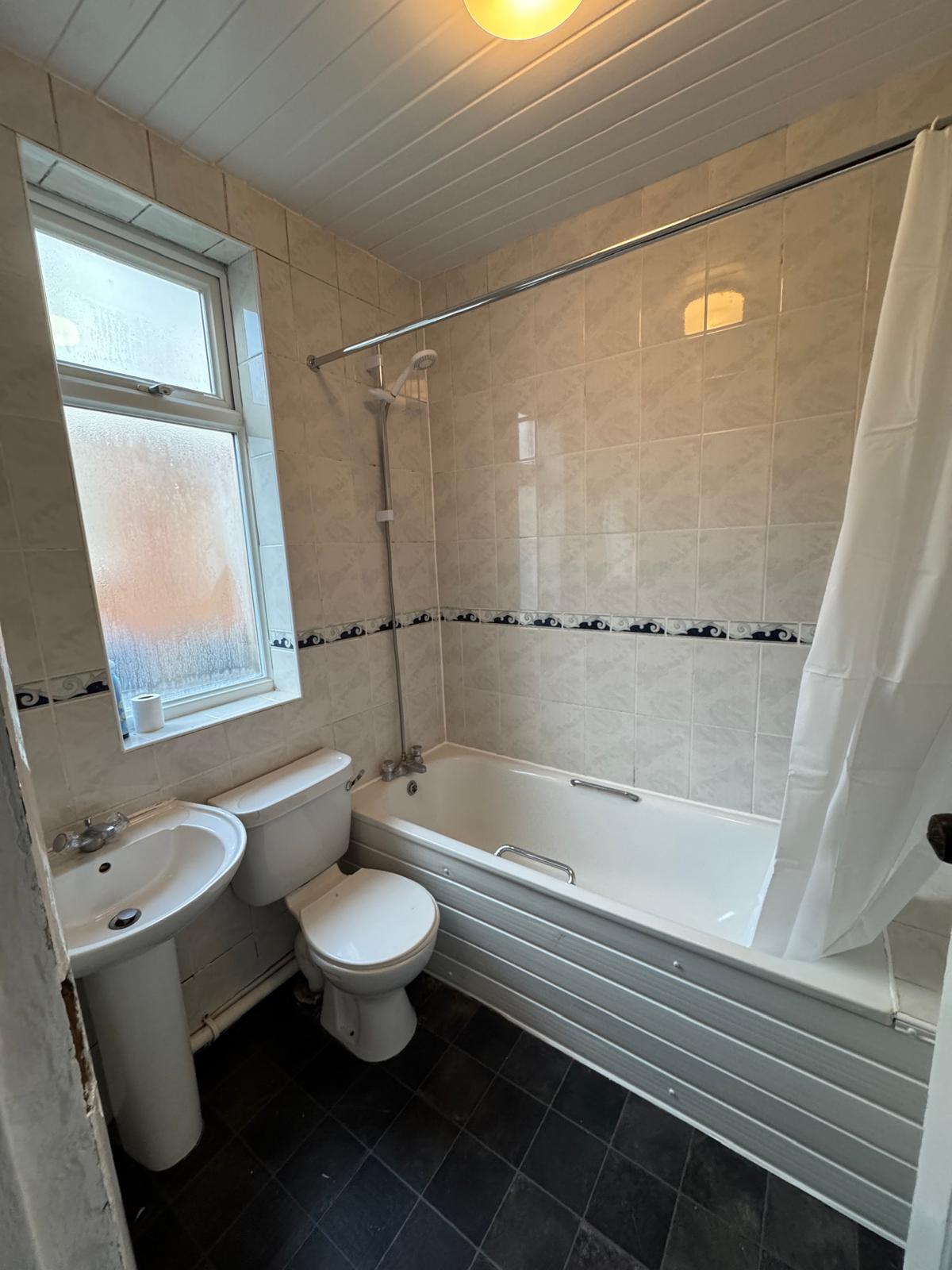 Flat Abercorn Close in Greater London