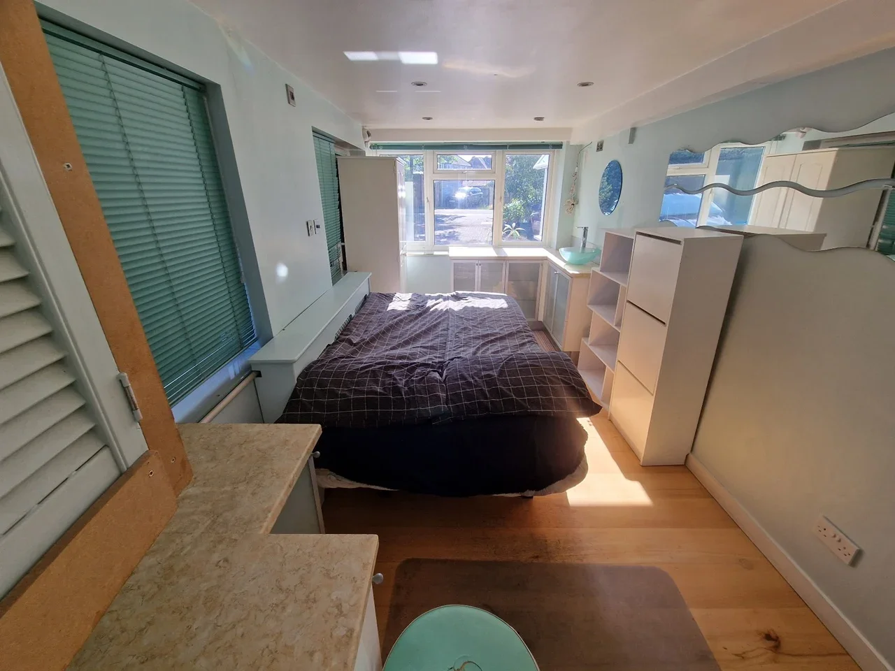 Room Crown Lane in Greater London