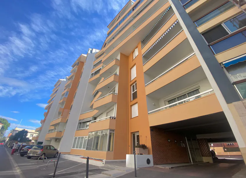 Flat Rue du Capitaine Dieude in Perpignan