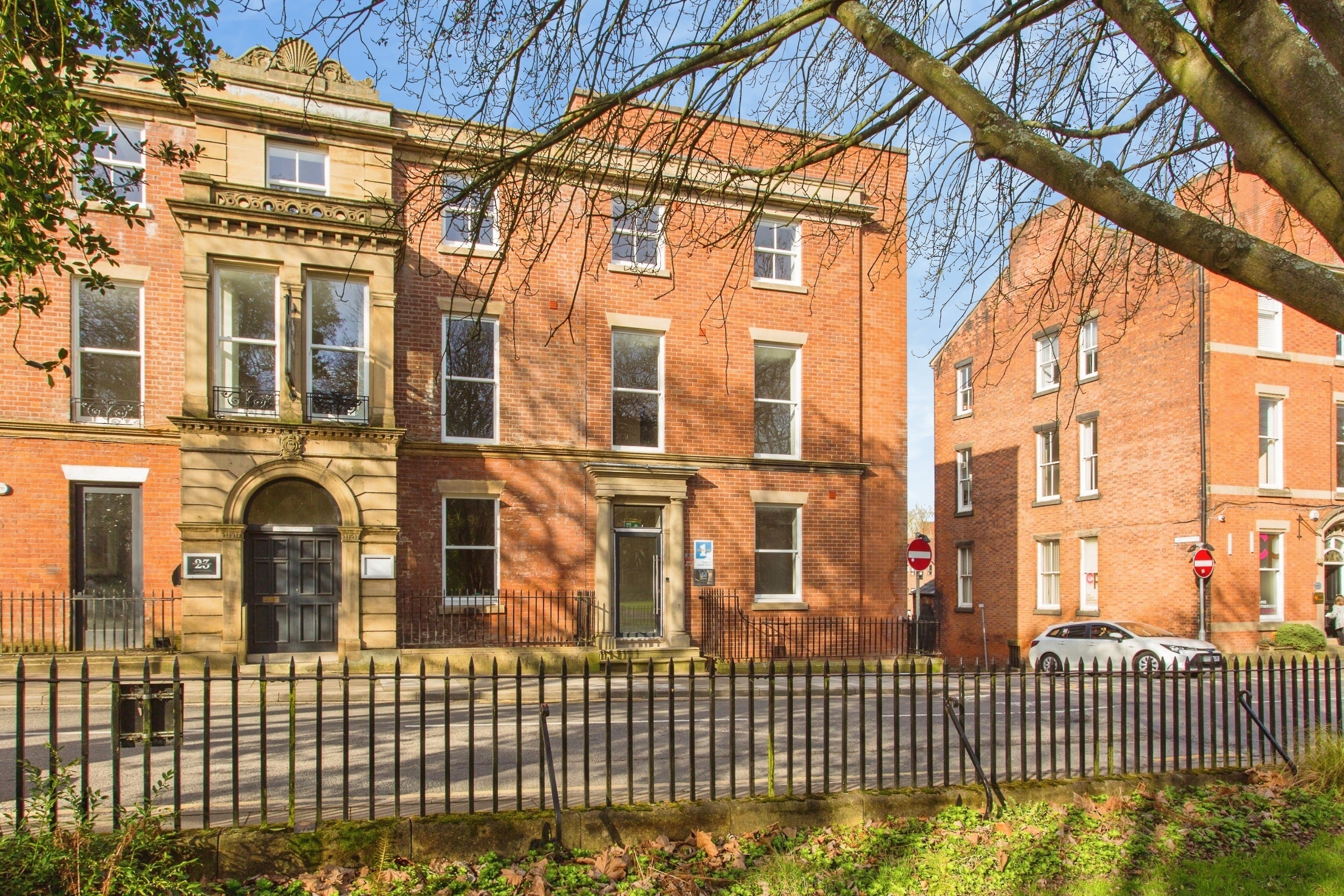 Flat Winckley Square in Preston