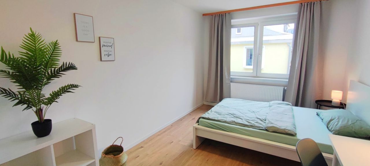 Zimmer Dammstraße in Nürnberg