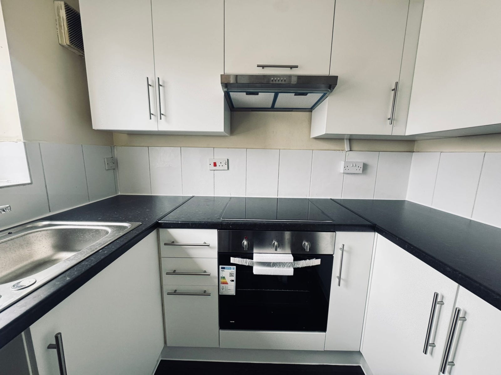 Flat Plumtree Close in Greater London
