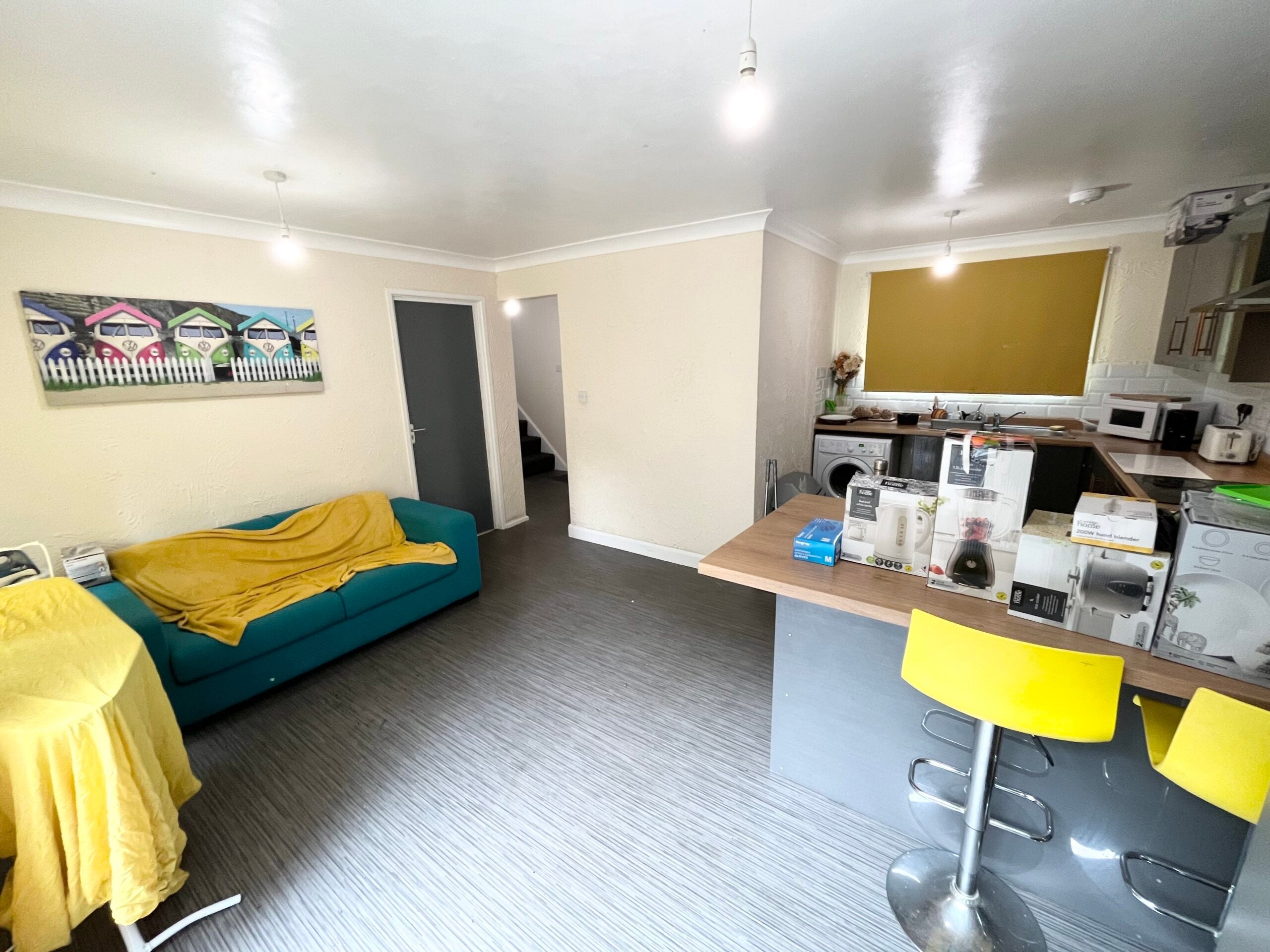 Room Manton in Peterborough