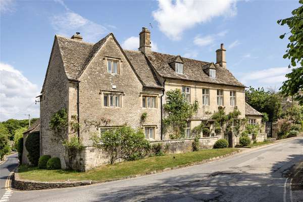 House Hawkers Hill in Cotswold District