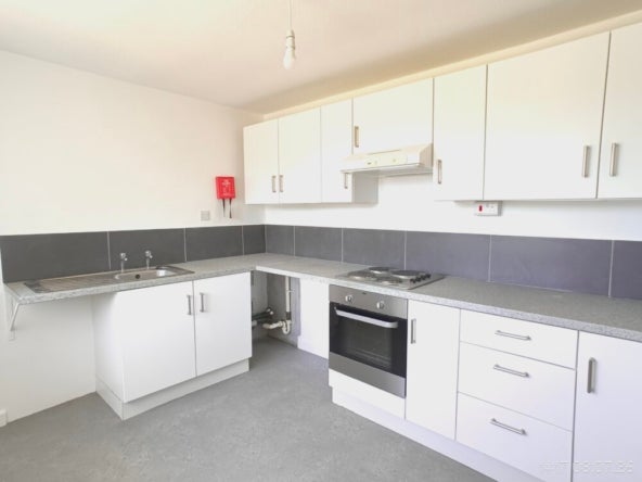 Flat Berrow Road in Burnham-on-Sea