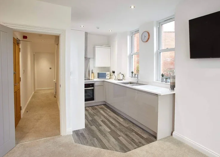 Flat Chubb Hill Road in Whitby