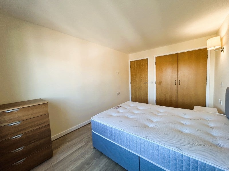 Flat Empire Way in London
