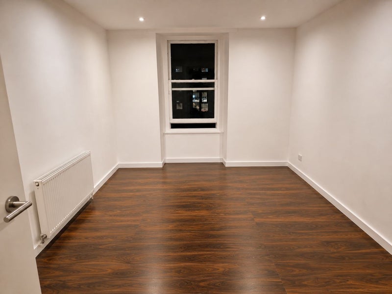 Room West End Park Street in Glasgow