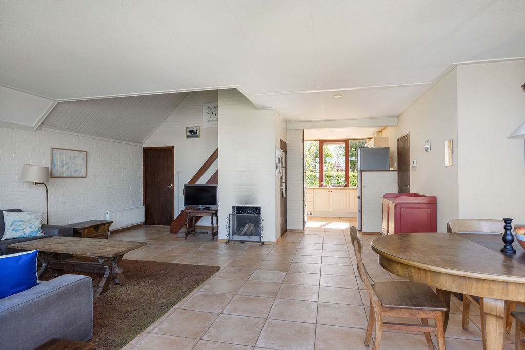 Vrijstaande woning te koop: De Tsjerne 10, Oudega