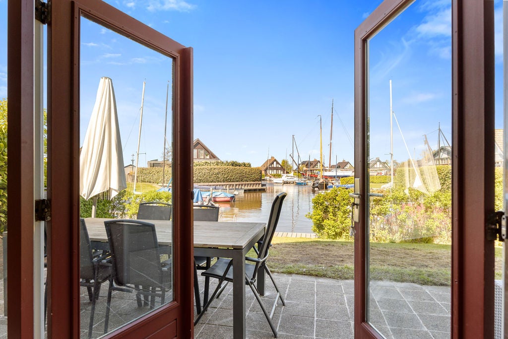 Vrijstaande woning te koop: De Tsjerne 10, Oudega