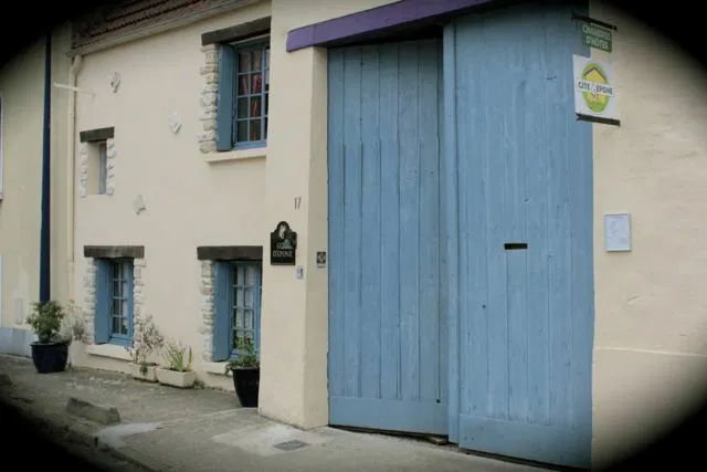 Chambre Rue Roulette à Épône