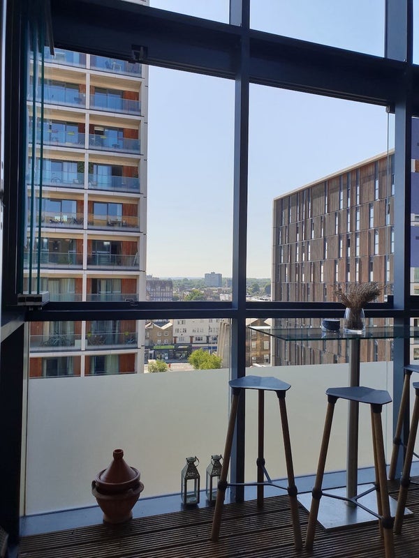 Flat Beechwood Road in Greater London