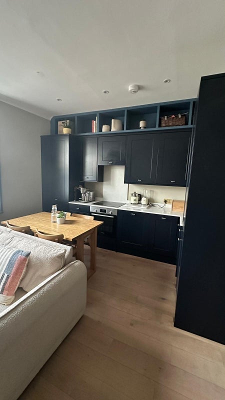 Room Munster Road in Greater London