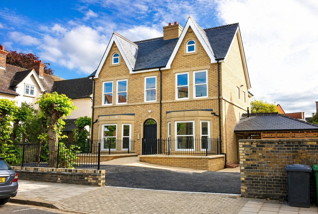 Flat St Barnabas Road in Cambridge