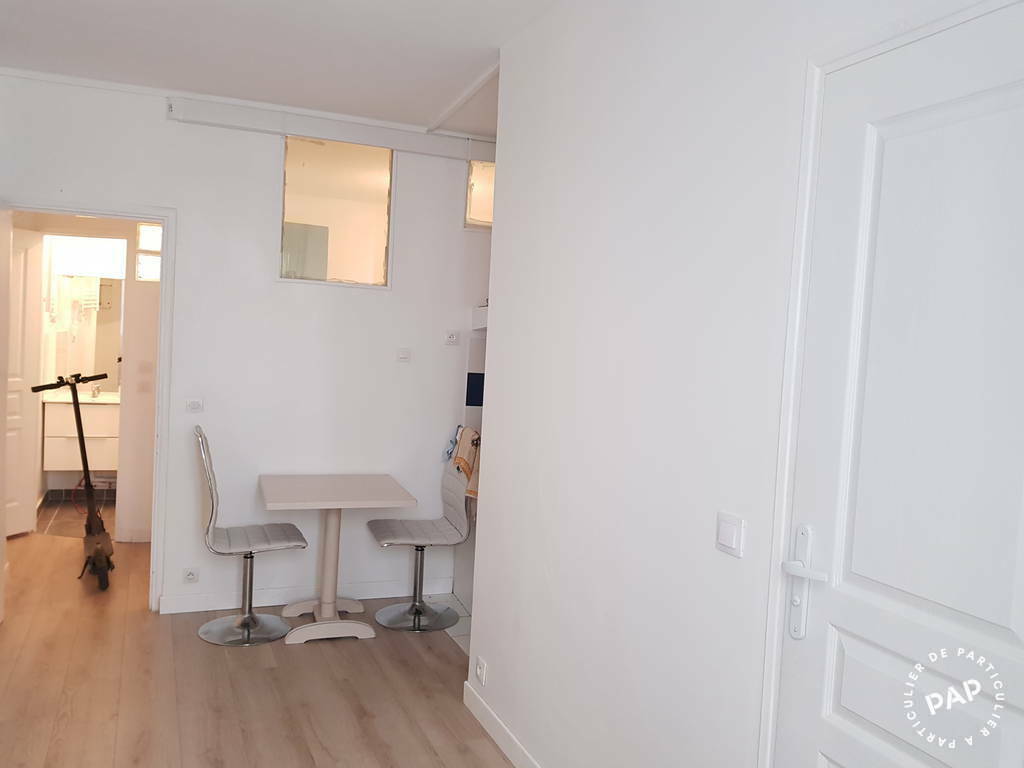 Appartement Rue Clovis Hugues à Paris