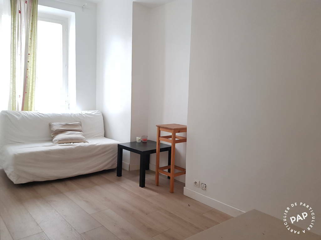 Appartement Rue Clovis Hugues à Paris