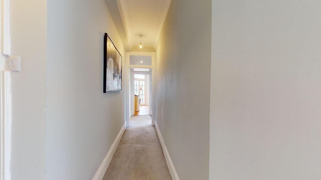 Room Park Road in City of Westminster