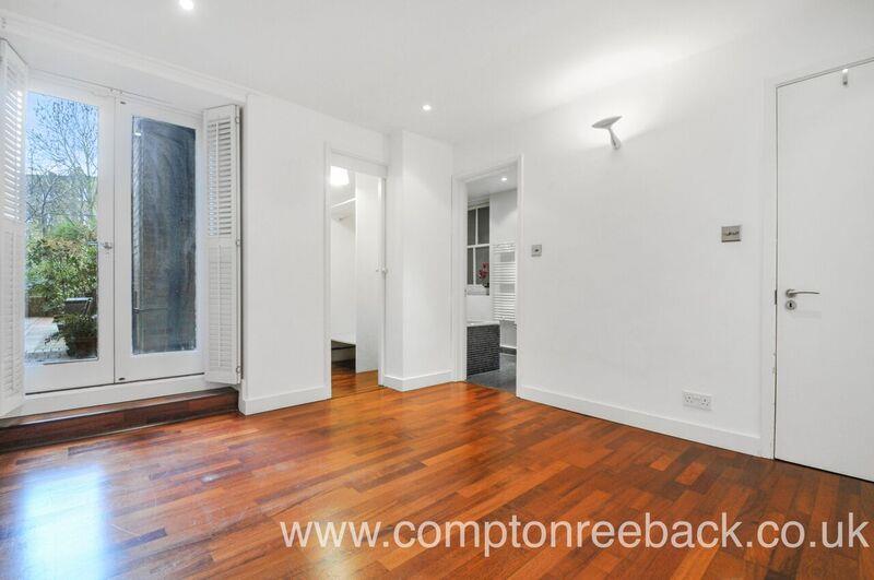Flat Lauderdale Road in City of Westminster