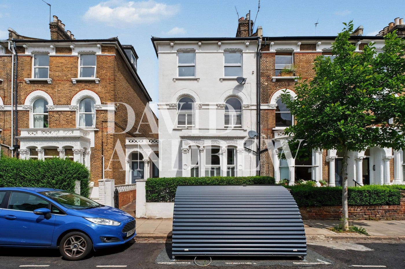 Flat Digby Crescent in Greater London