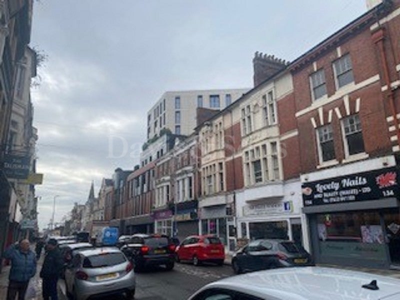 Flat Commercial Street in Newport