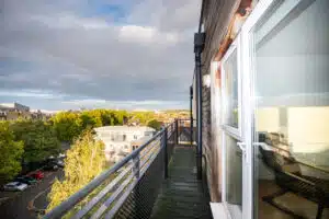 Flat Lanadron Close in Greater London