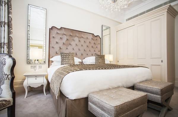 Flat Sloane Gardens in Greater London