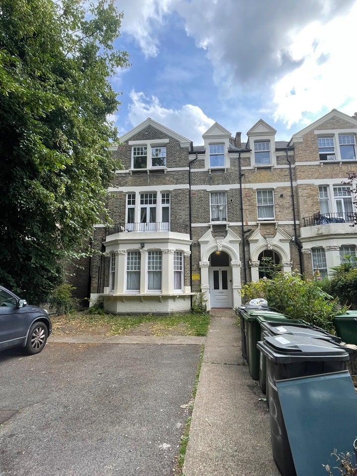Flat Lewisham Park in Greater London