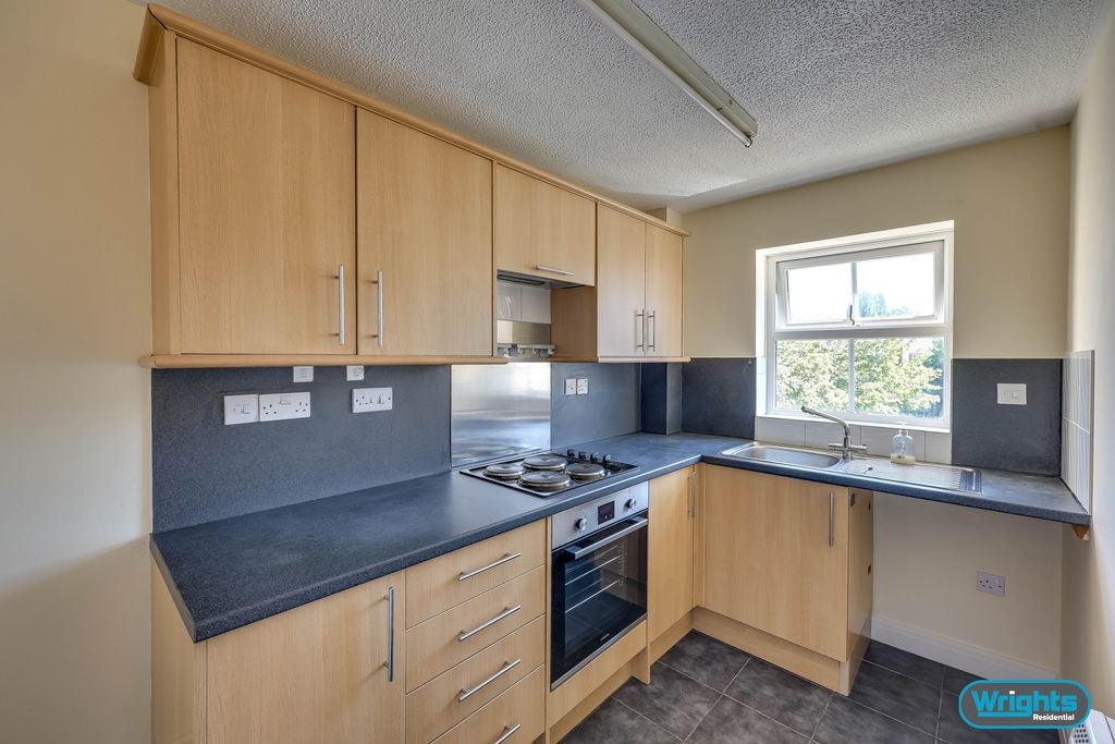 Flat Queens Square in Chippenham