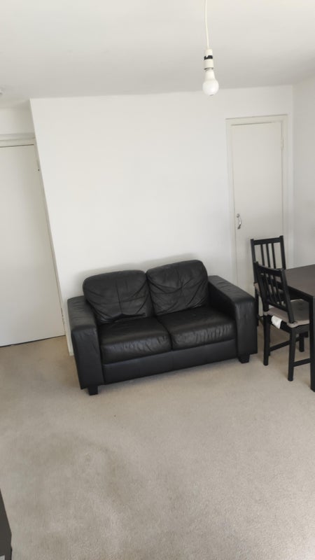 Room Shrublands Avenue in Greater London