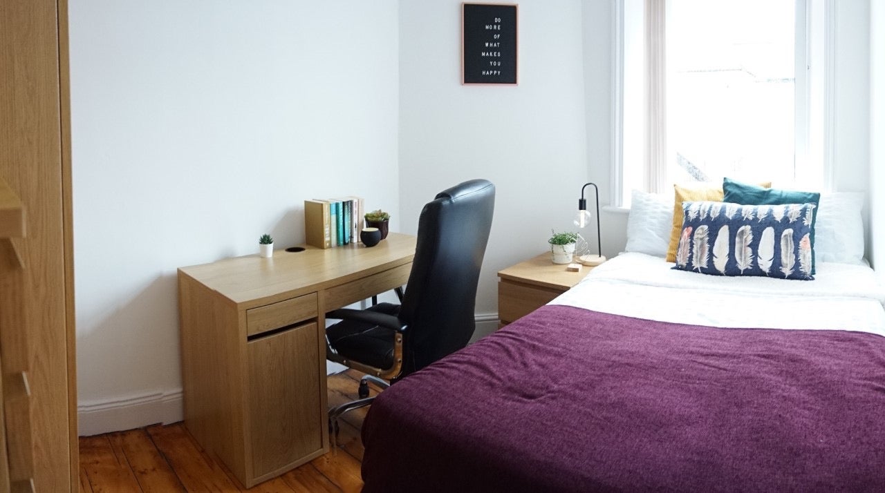 Flat Balmoral Terrace in Newcastle upon Tyne