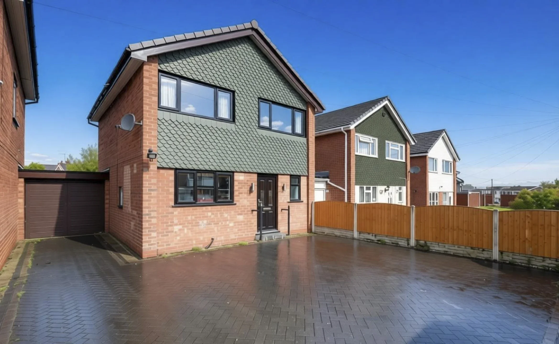 Flat Debenham Crescent in Stoke-on-Trent