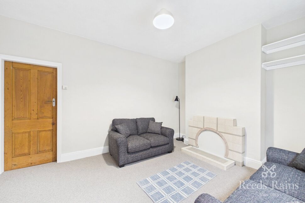 Flat Campden Road in Hebden Royd