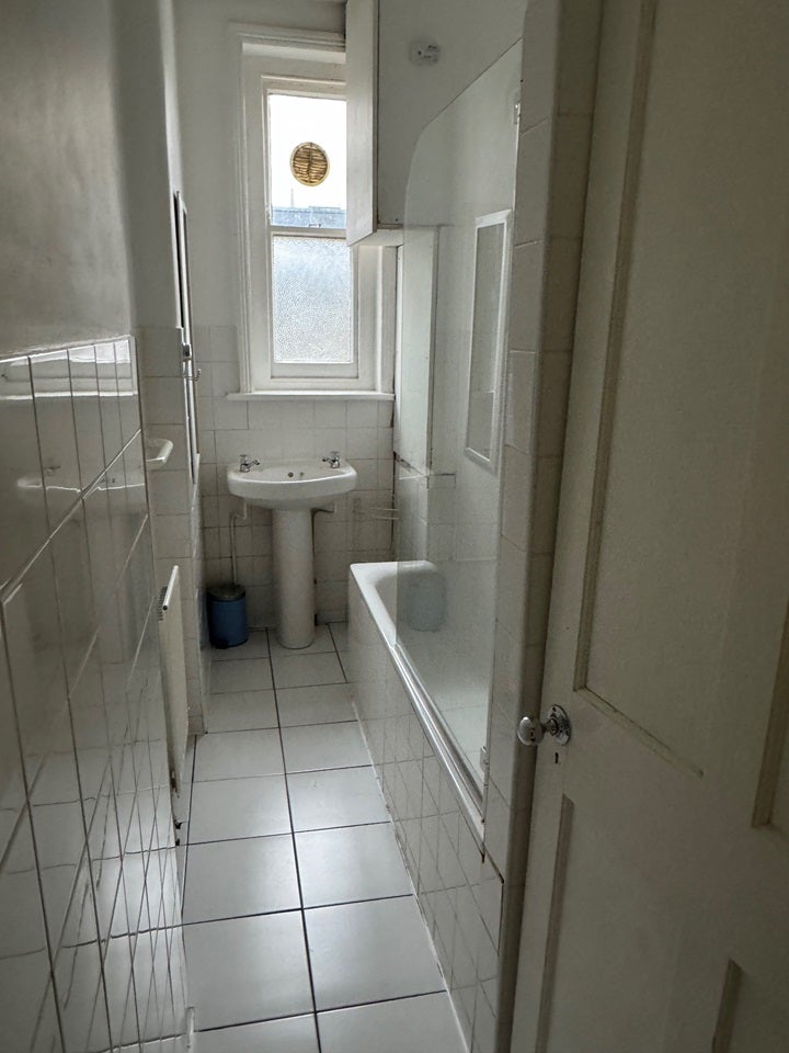 Flat Prince of Wales Drive in Greater London