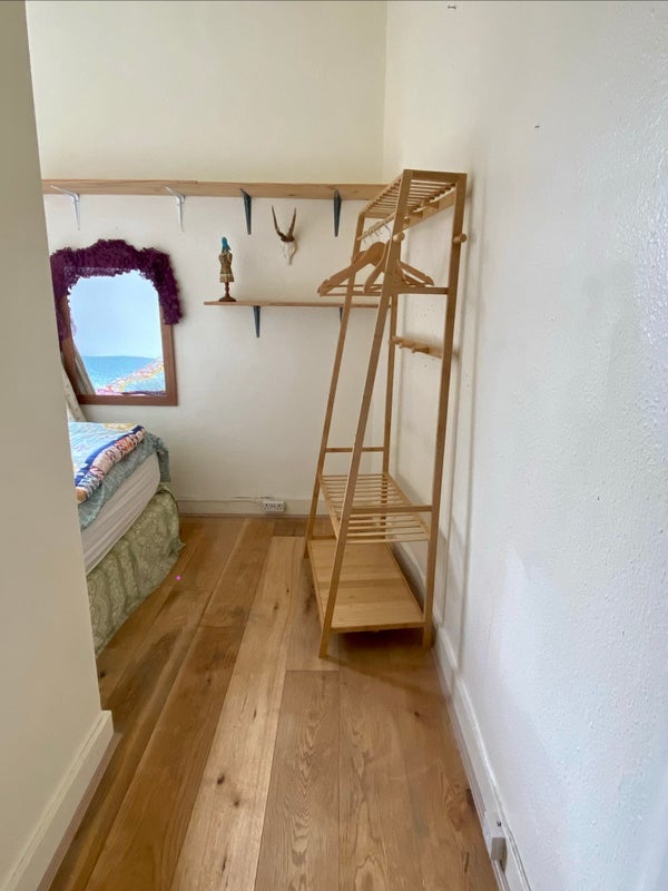 Flat Eldon Road in Greater London