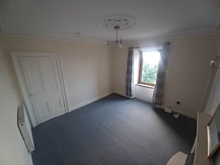 Flat Robert Street in Newport-on-Tay