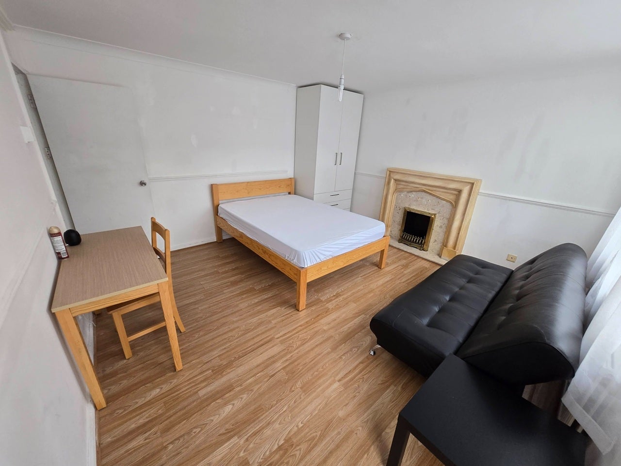 House Lucey Way in Greater London