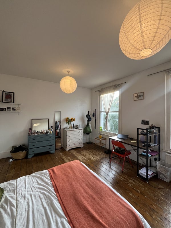 Room Anton Street in Greater London