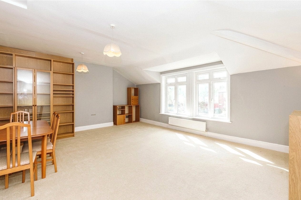 Flat Redland Road in Bristol