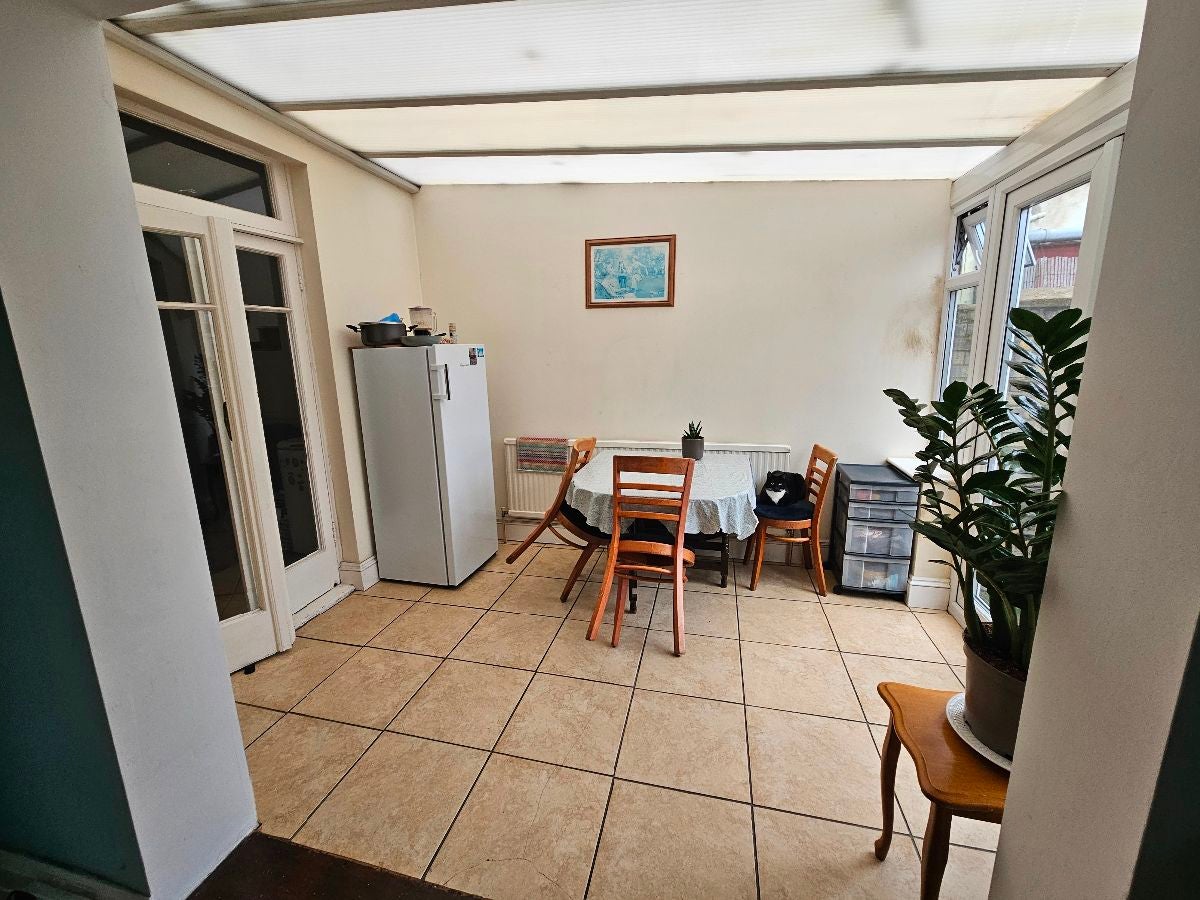 Room Victoria Road in Fenland District