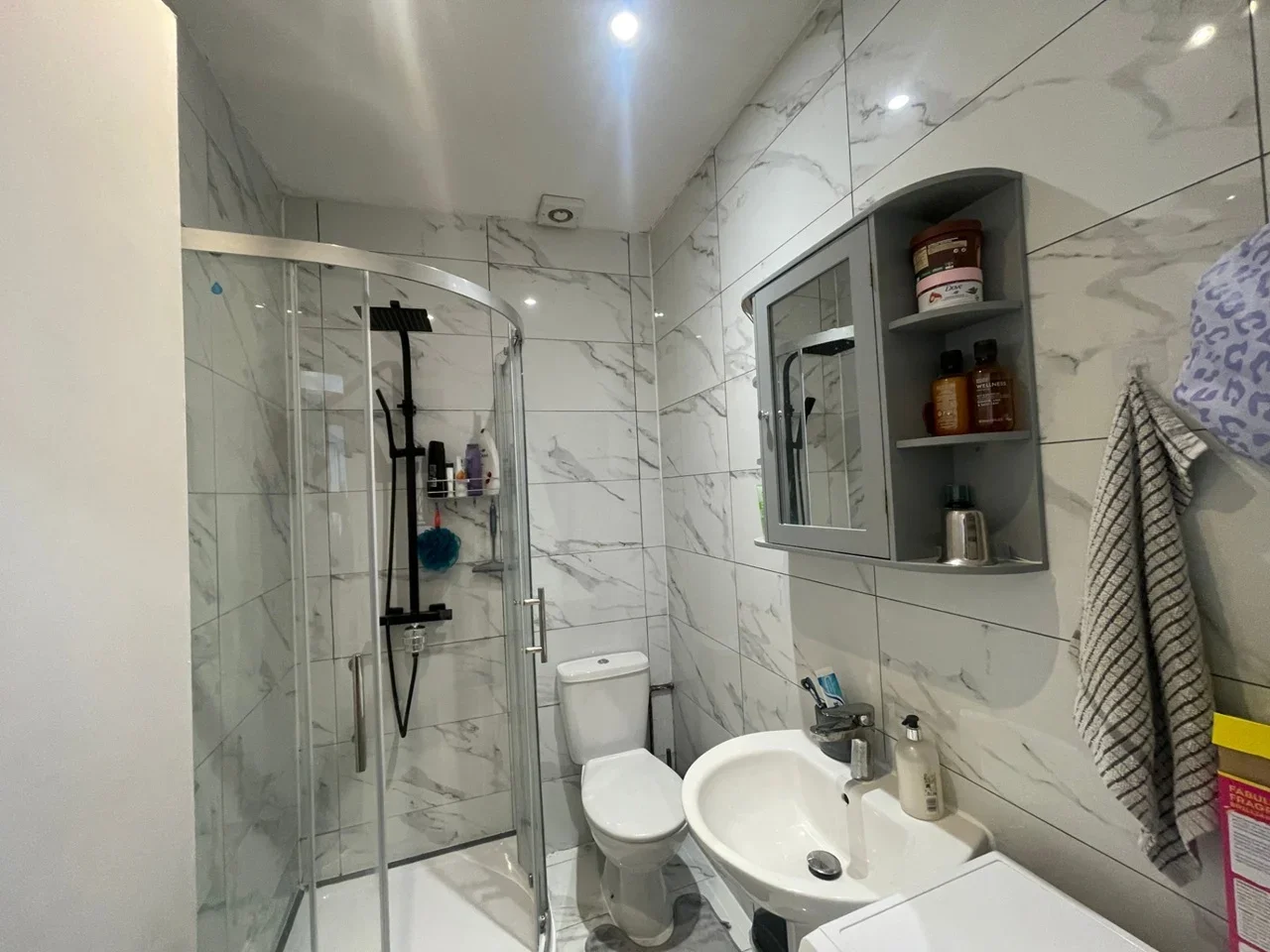 Flat Butler Road in Greater London