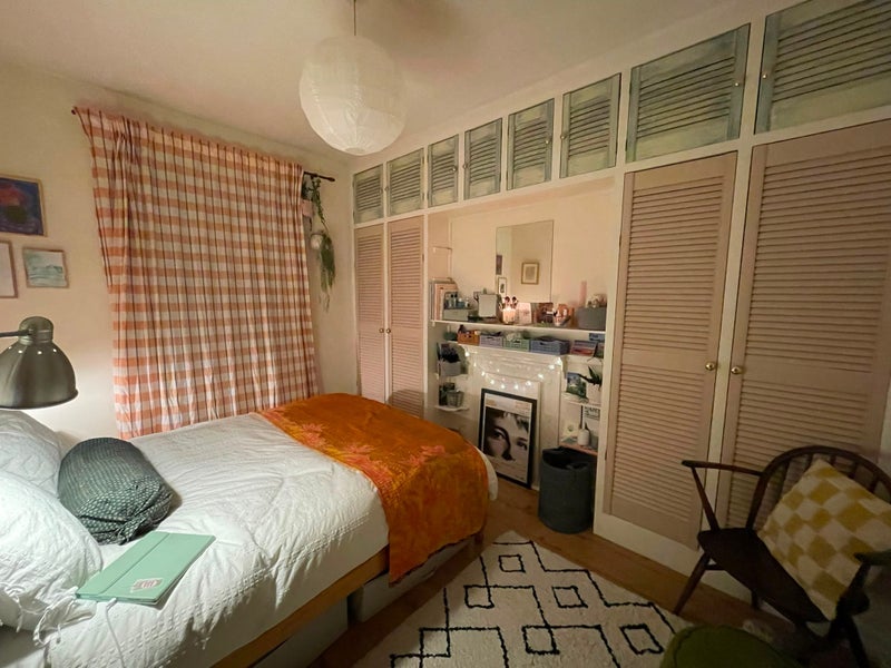 Room Undine Street in Greater London