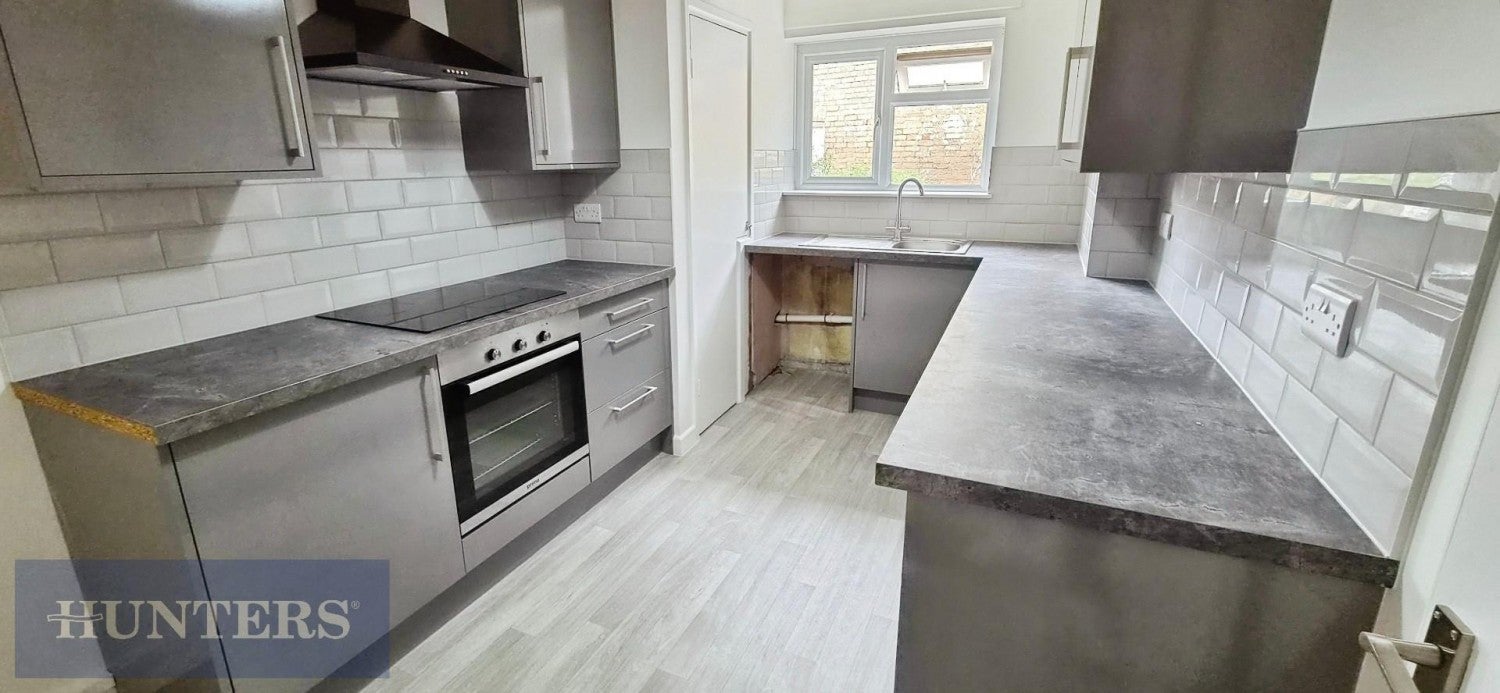 Flat Adelaide Court in Exeter