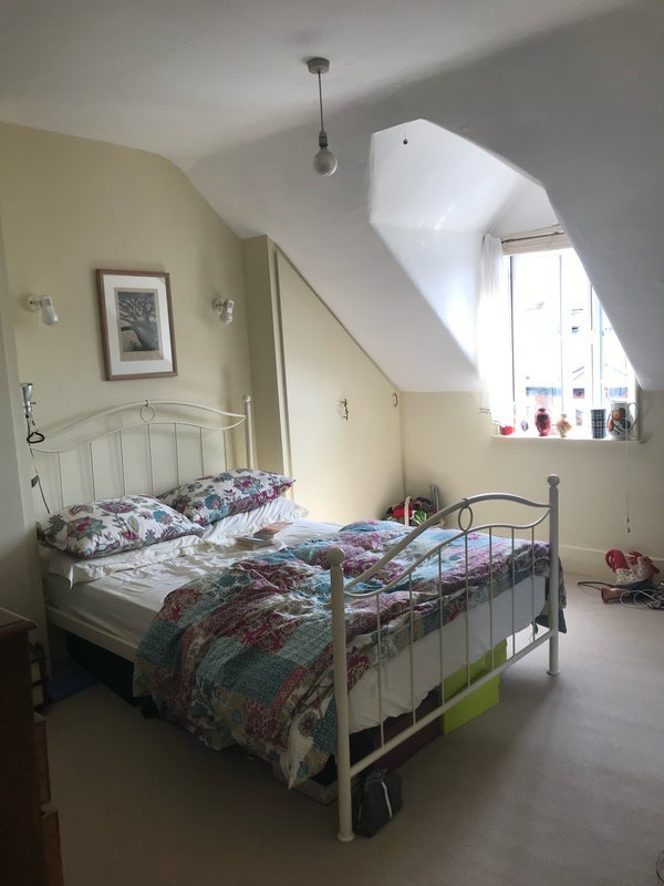 Room Cromford Road in Greater London