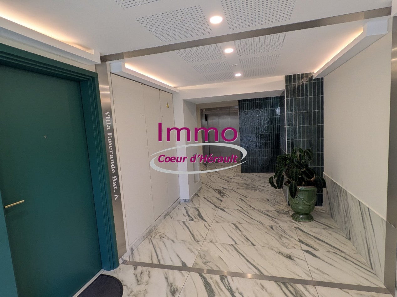 Appartement Rue des Frères Lumière à Clermont-l'Hérault