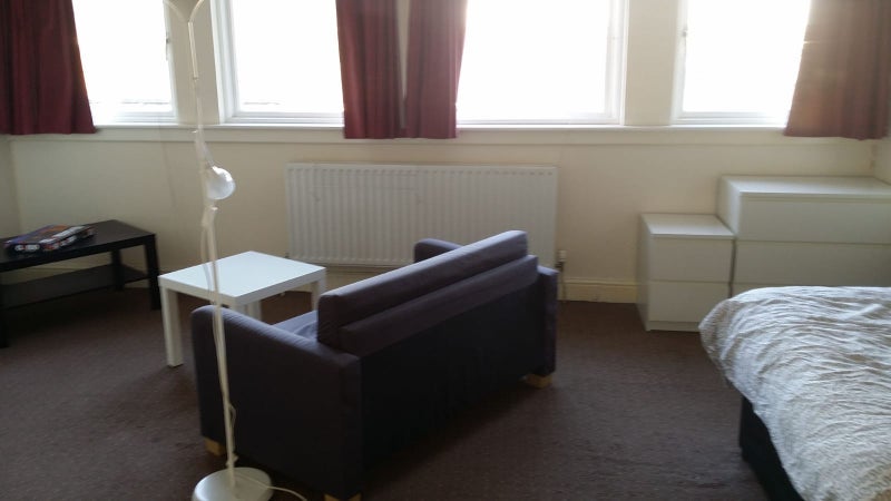 Room Chapeltown Road in Leeds