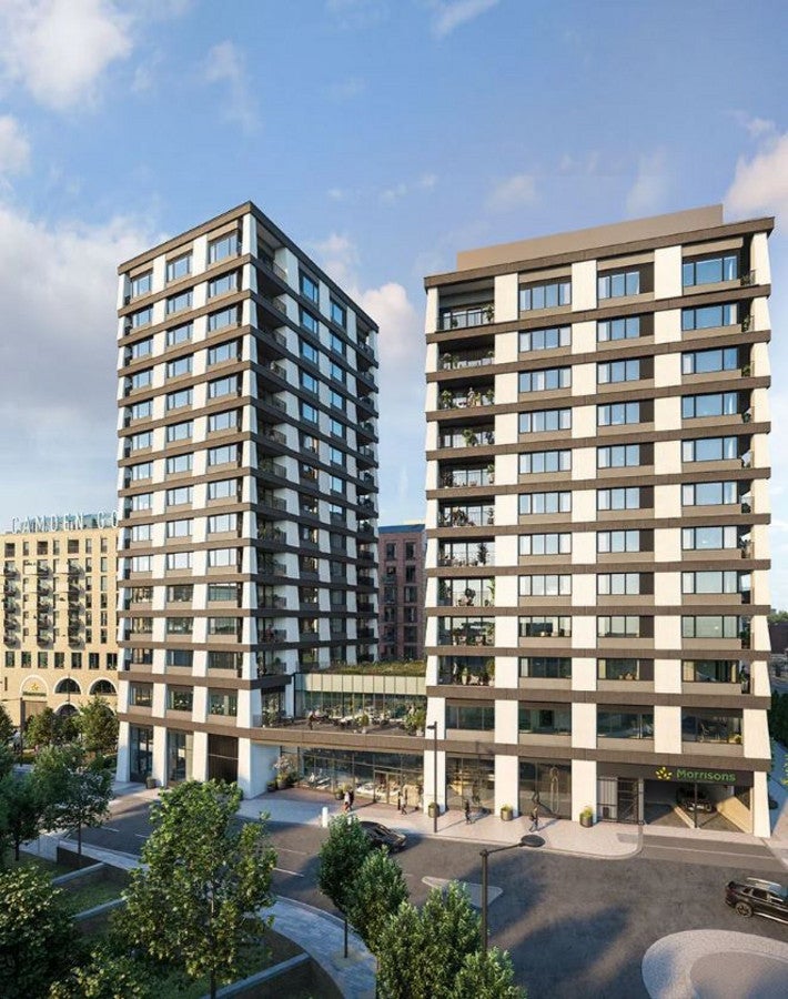 Flat Chalk Farm Road in Greater London