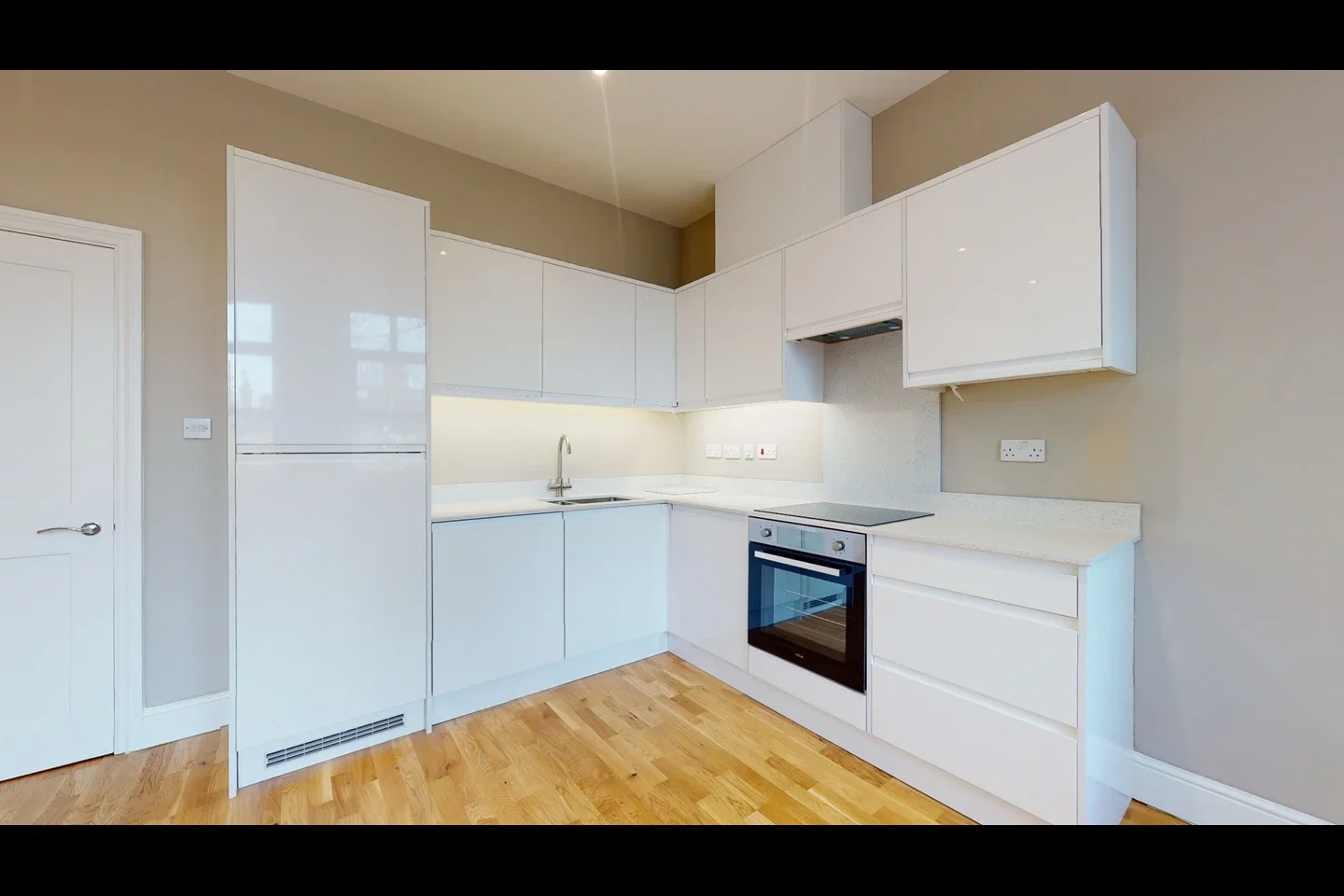 Flat Beckenham Road in Greater London