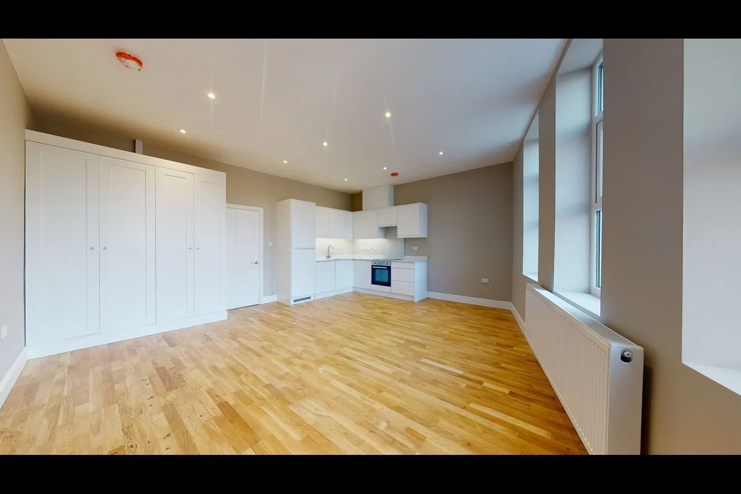 Flat Beckenham Road in Greater London