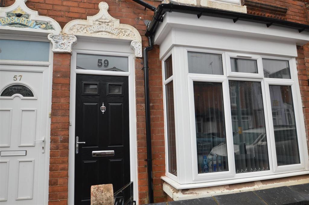 Flat Teignmouth Road in Birmingham