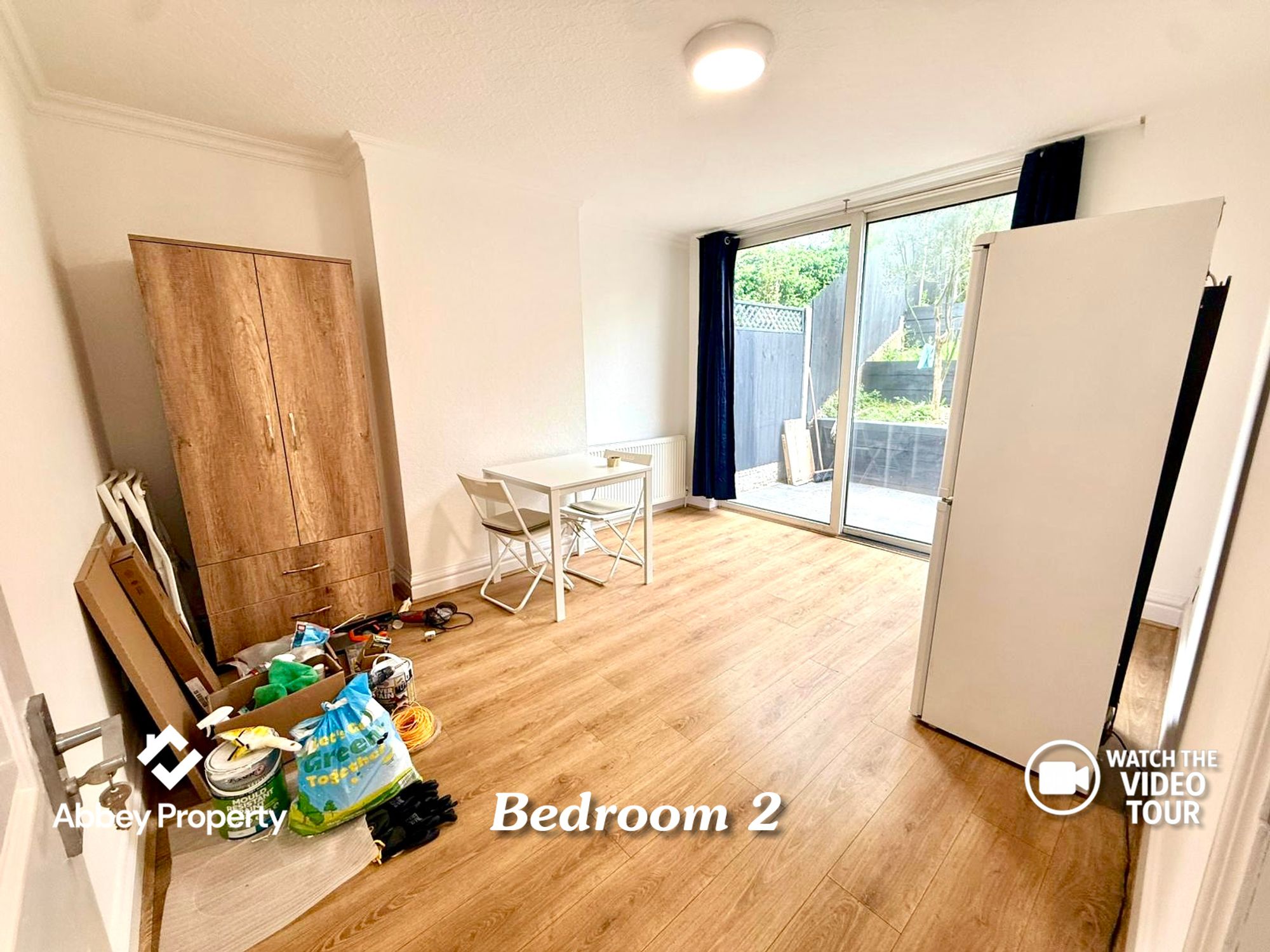 Room Seymour Road in Luton